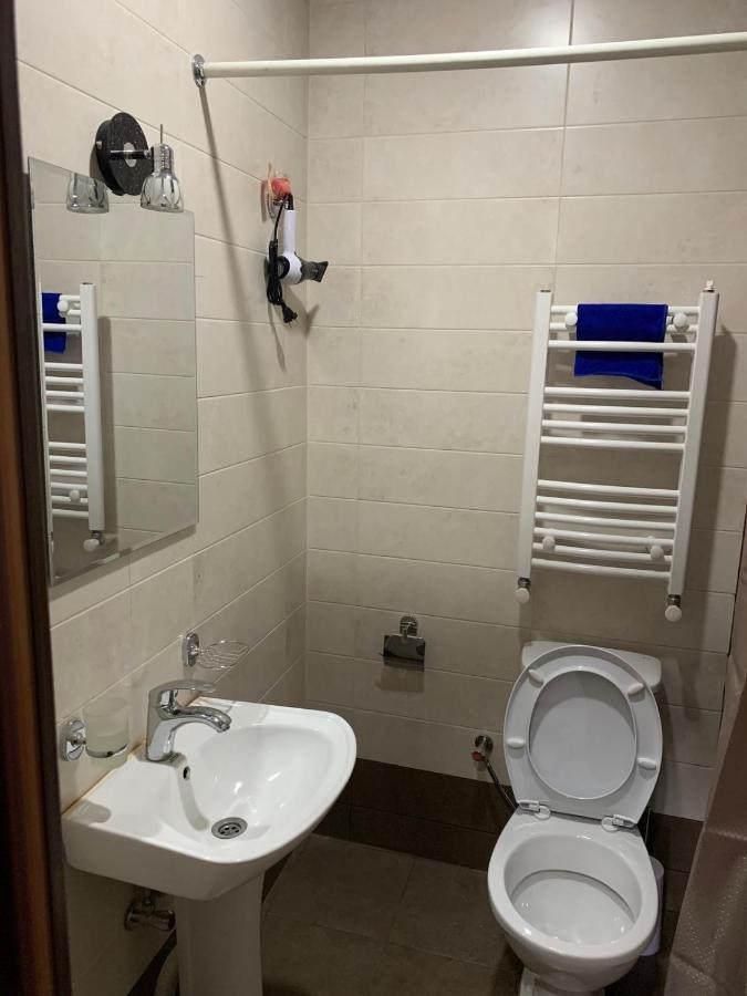 Bed and Breakfast Art Hole Кутаїсі Екстер'єр фото