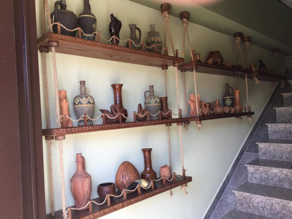 Bed and Breakfast Art Hole Кутаїсі Екстер'єр фото